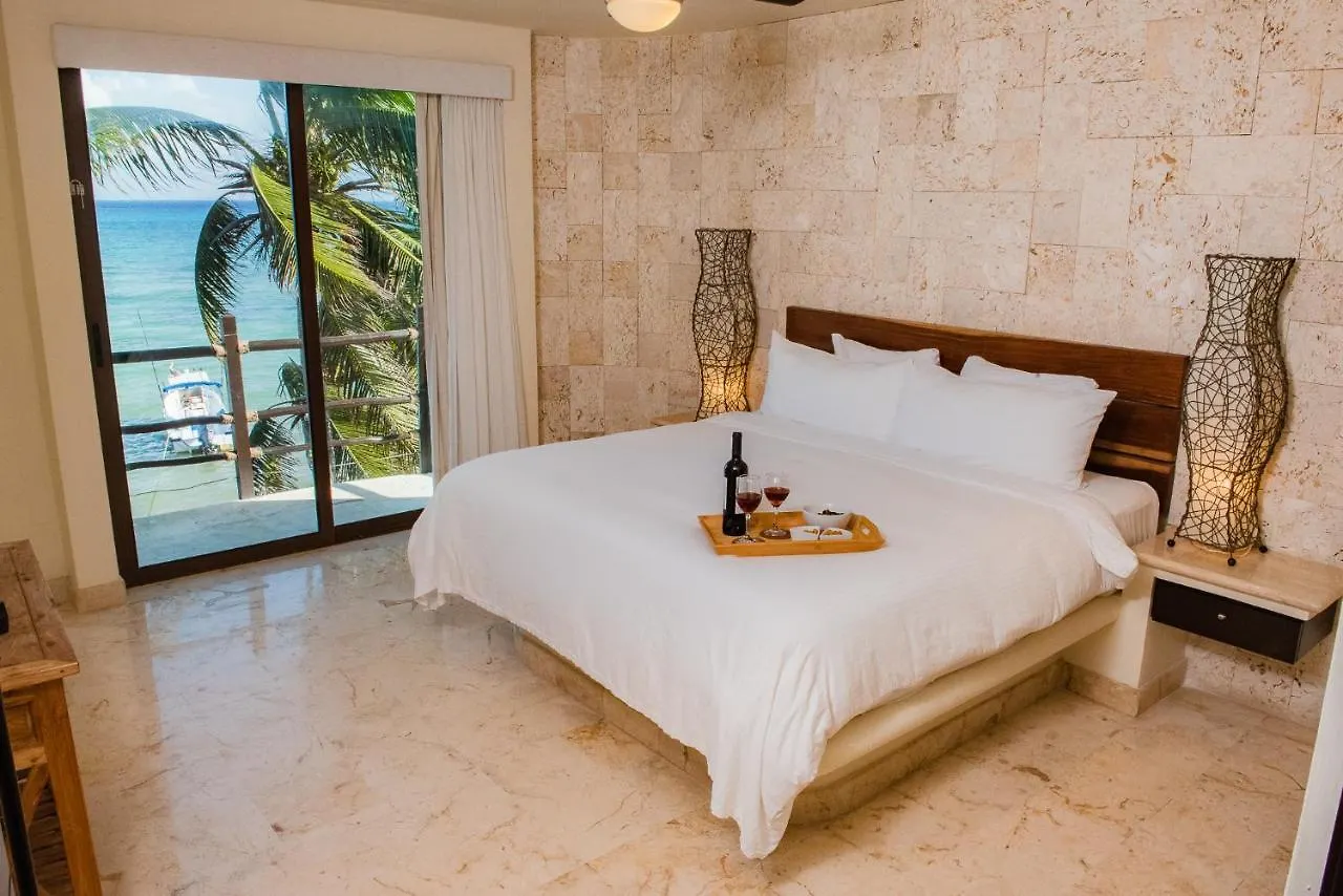 El Taj Oceanfront And Beachside Condo Hotel Playa del Carmen Mexico