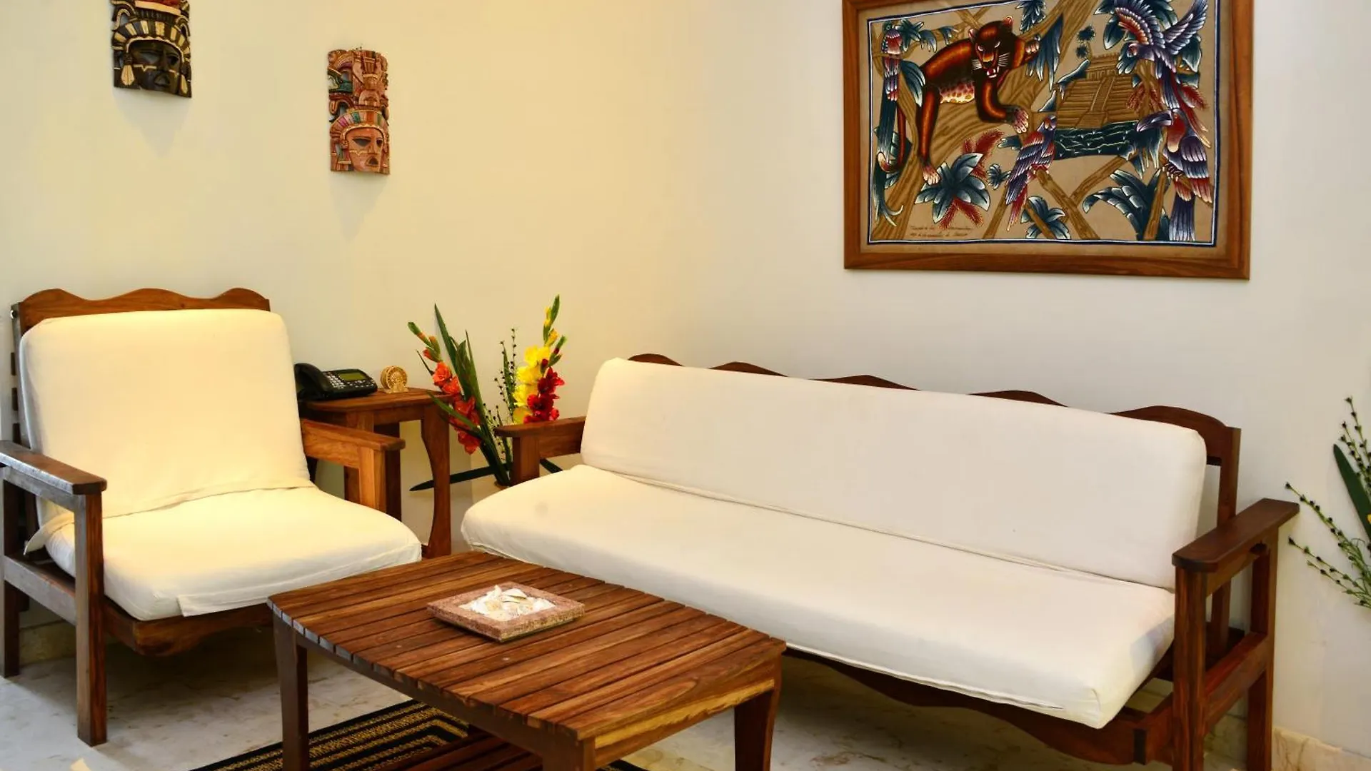 El Taj Oceanfront And Beachside Condo Hotel Playa del Carmen