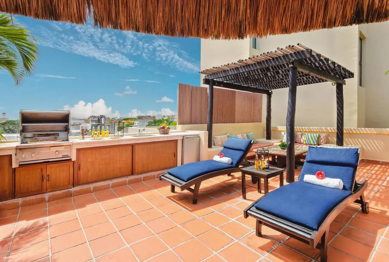 El Taj Oceanfront And Beachside Condo Hotel Playa del Carmen Mexico